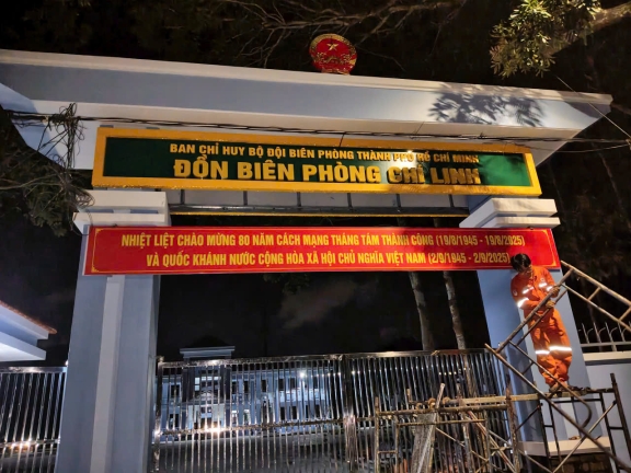 Thi Công Biển Hiệu Alu Chữ Nổi Tại Đồn Biên Phòng Chí Linh